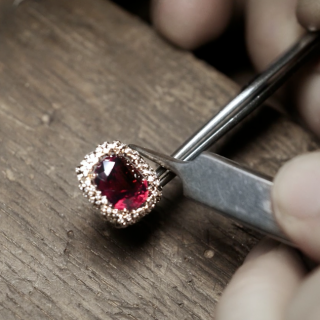 Dior迪奥顶级珠宝 绽放精湛技艺光芒